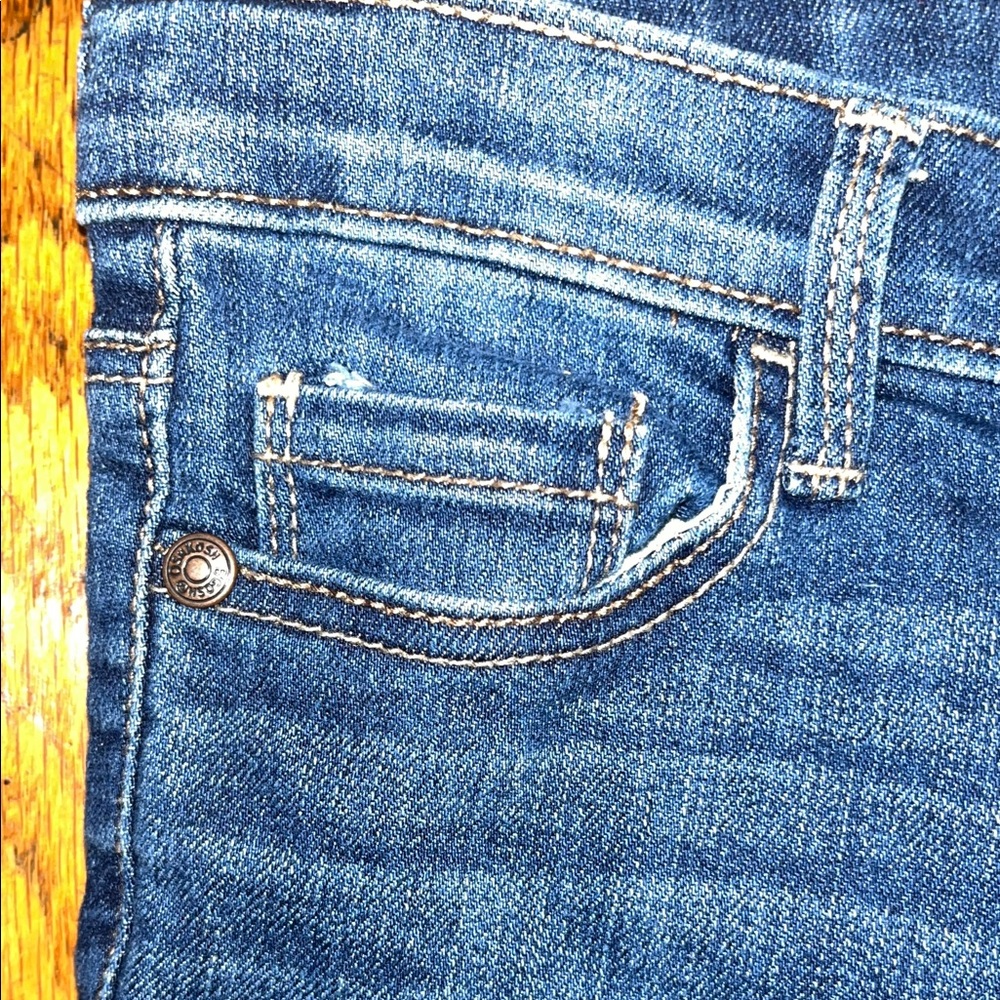 OshKosh B’gosh Super Skinny Blue Denim Jeans Size 5T - Picture 11 of 11